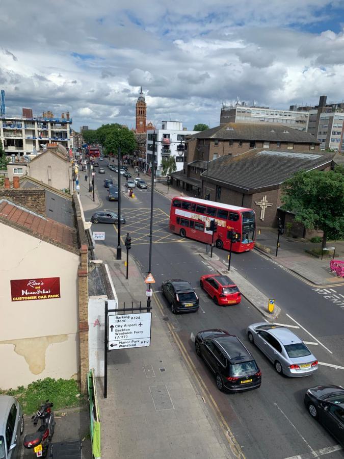ロンドン291 Barking Roadアパートメント エクステリア 写真